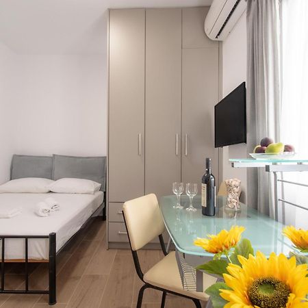 Central Park Urban Studios Heraklion  Екстер'єр фото