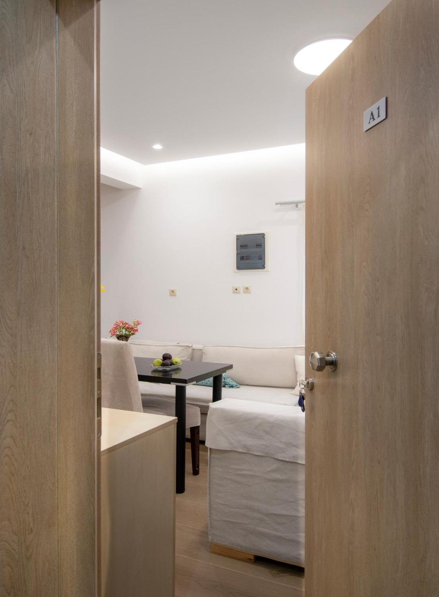 Central Park Urban Studios Heraklion  Екстер'єр фото