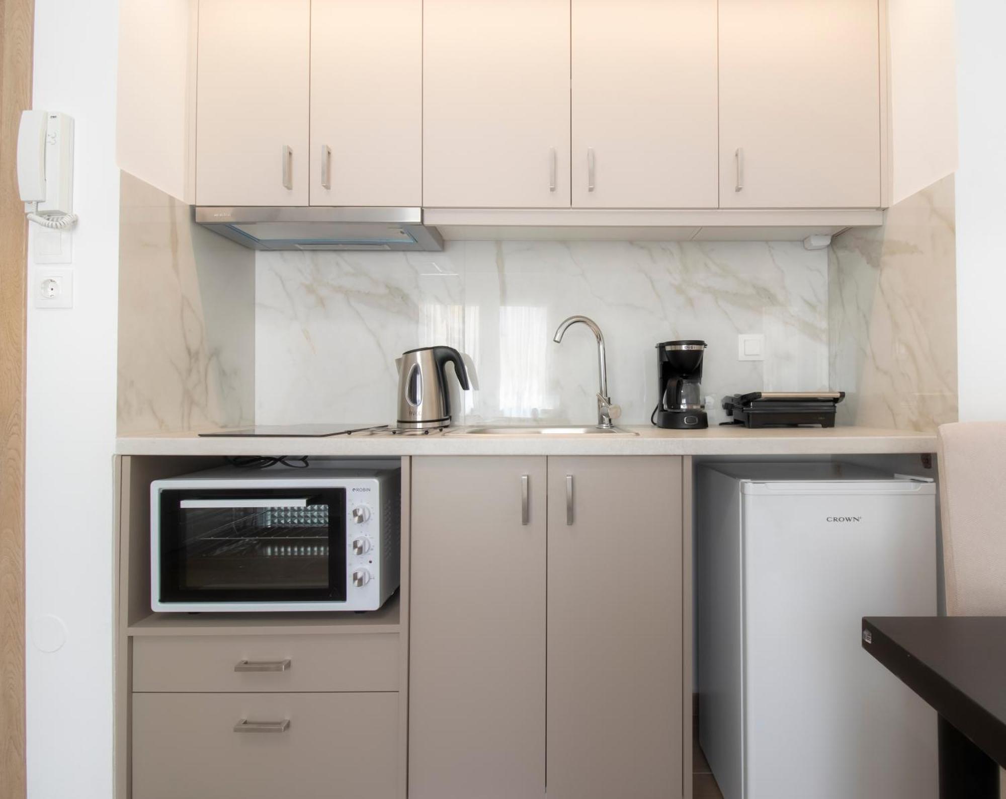 Central Park Urban Studios Heraklion  Екстер'єр фото