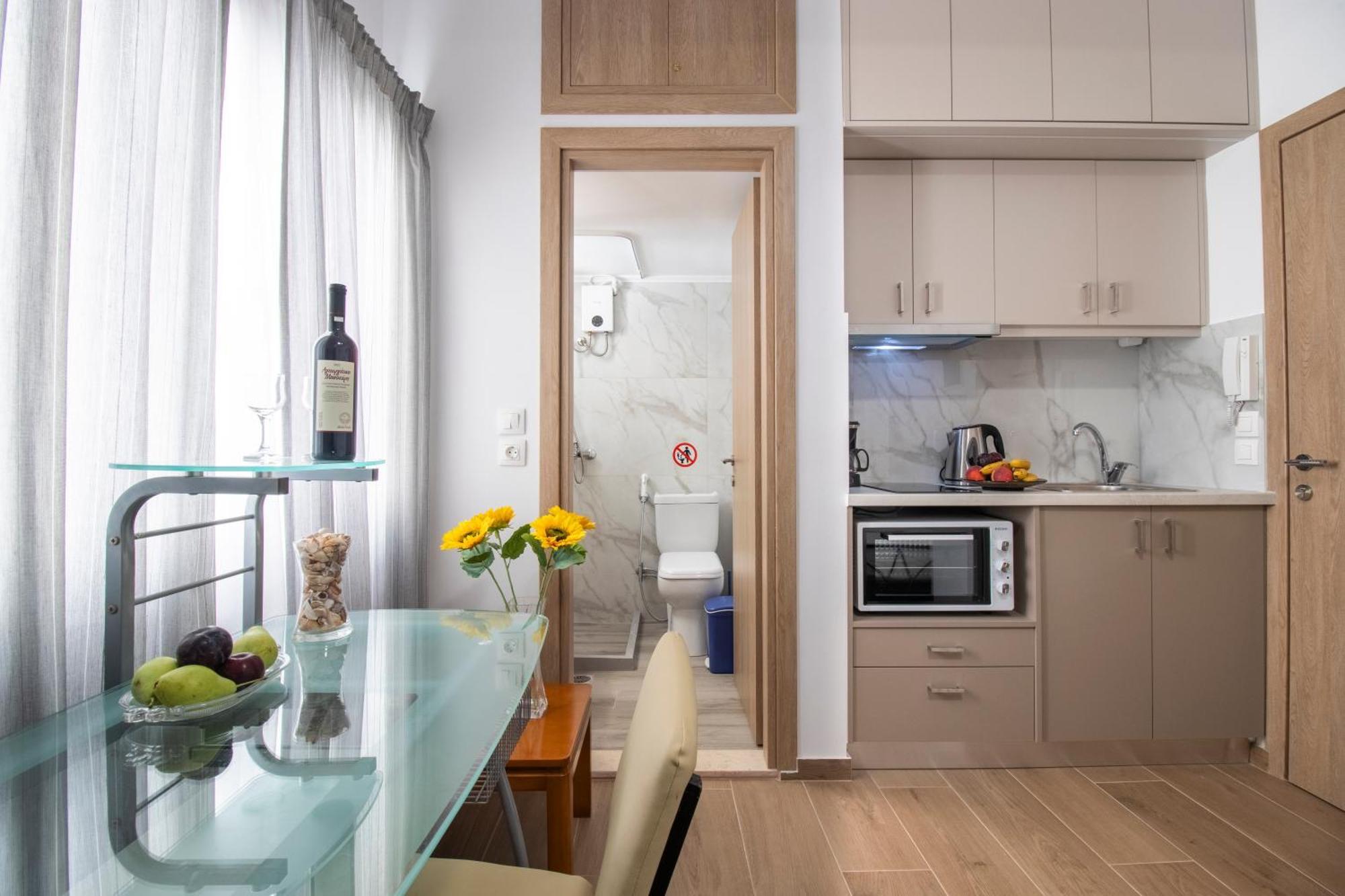 Central Park Urban Studios Heraklion  Екстер'єр фото